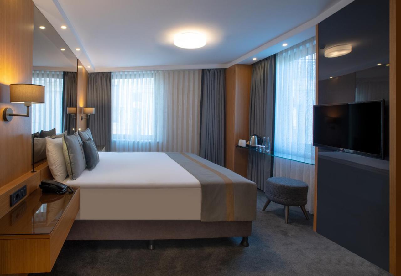 Tan - Special Category Hotel Istanbul